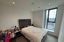 Wharf End, Trafford Park