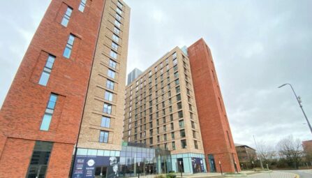 Wharf End, Trafford Park