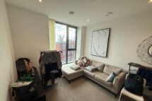 Wharf End, Trafford Park