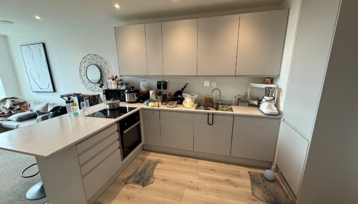 Wharf End, Trafford Park