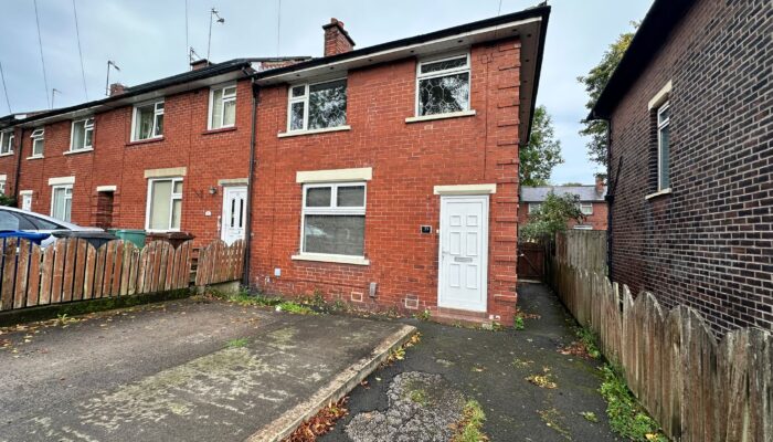 Westminster Avenue, Whitefield