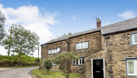 Bolton Road, Hawkshaw