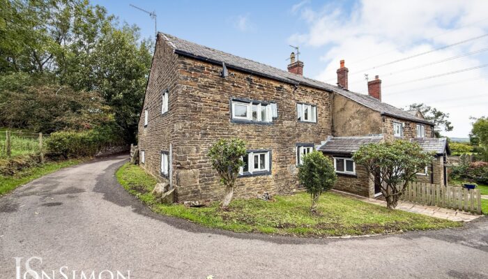 Bolton Road, Hawkshaw