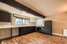Bolton Road, Hawkshaw