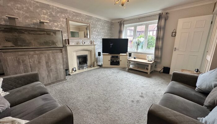 Saltram Close, Radcliffe