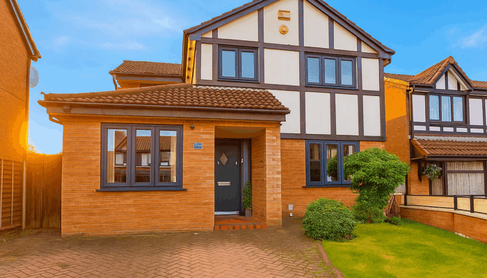 Saltram Close, Radcliffe