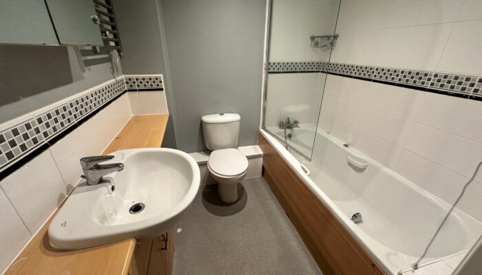 Dingle Close, Radcliffe