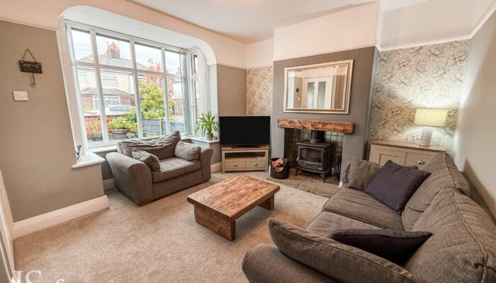 Southfield Road, Holcombe Brook