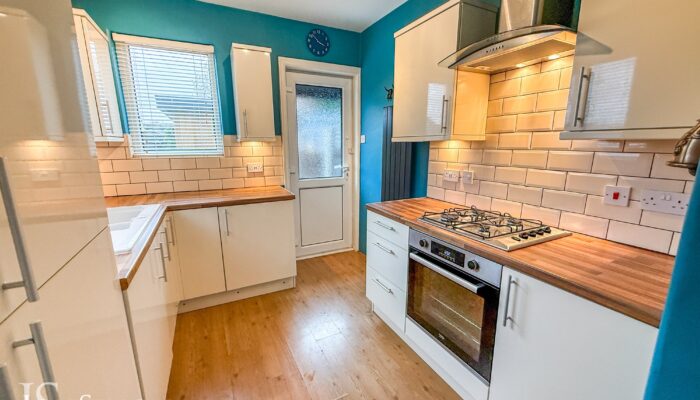 Southfield Road, Holcombe Brook