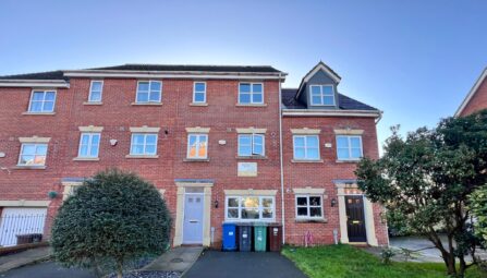 Mulberry Close, Radcliffe