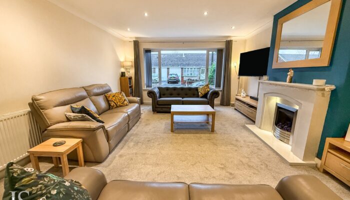 Caernarvon Close, Greenmount