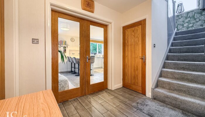 Caernarvon Close, Greenmount