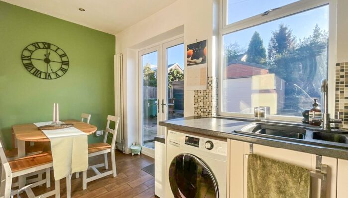 Hampton Grove, Limefield