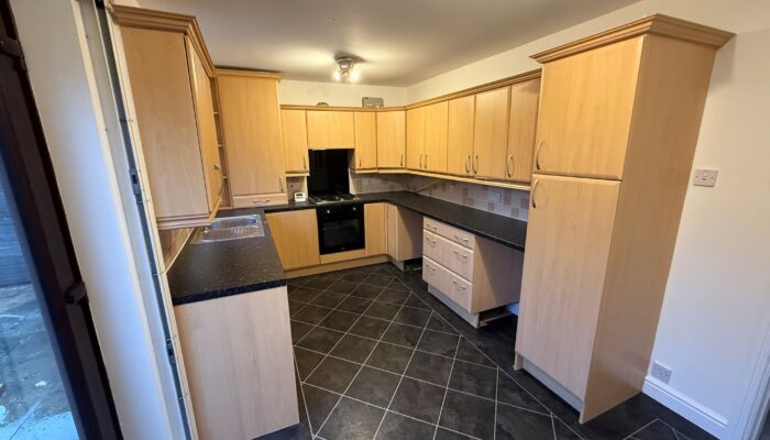 West Vale, Radcliffe