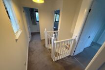 West Vale, Radcliffe