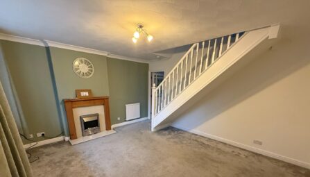 West Vale, Radcliffe