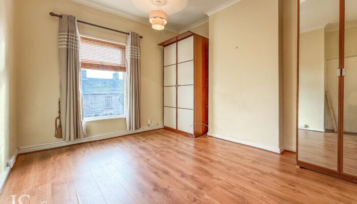 Bradshaw Brow, Bradshaw