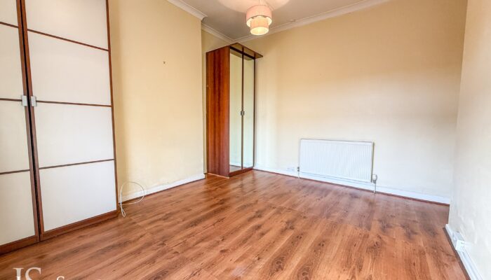 Bradshaw Brow, Bradshaw