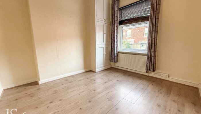 Bradshaw Brow, Bradshaw