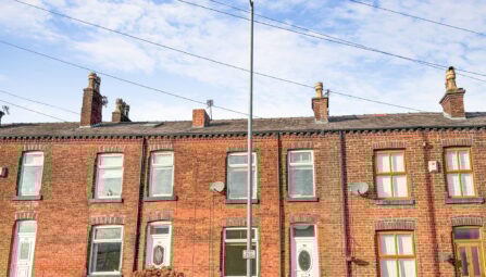 Bradshaw Brow, Bradshaw