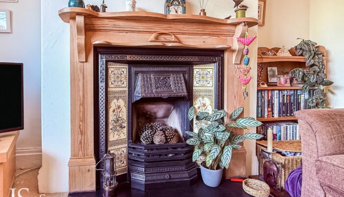 Bolton Road, Hawkshaw