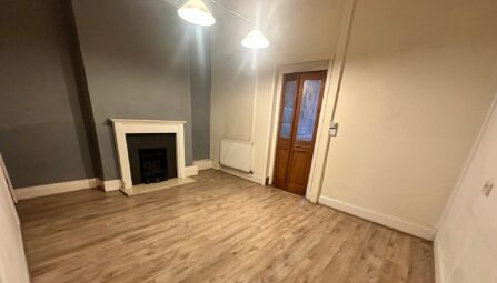 East Street, Radcliffe