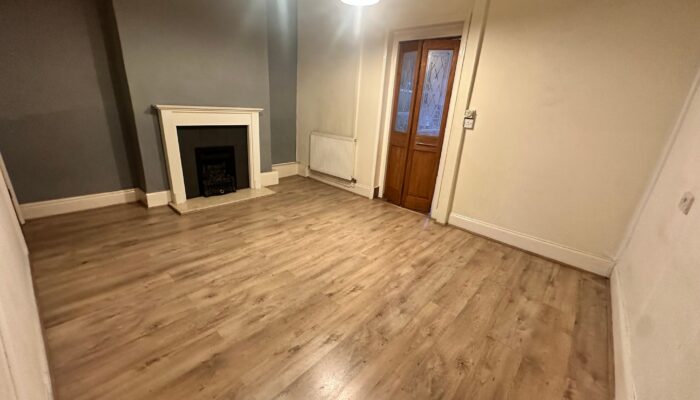 East Street, Radcliffe