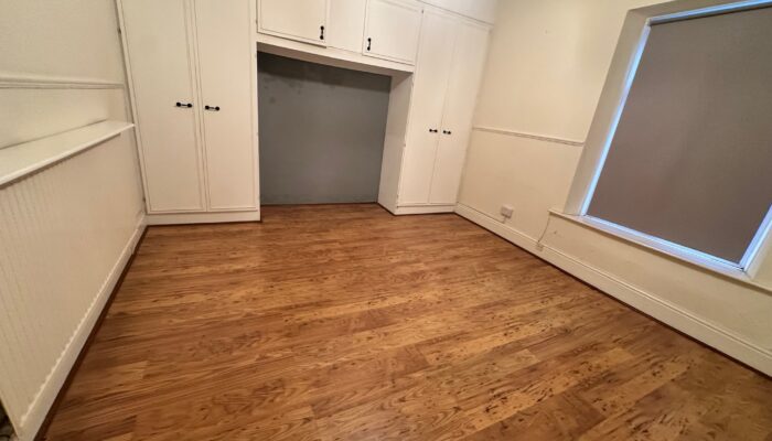 East Street, Radcliffe