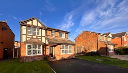 Parkside Close, Radcliffe