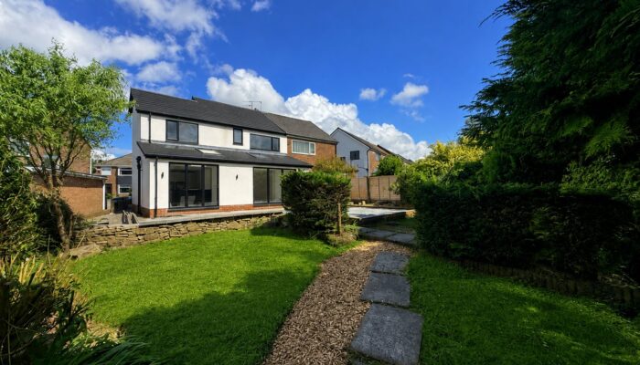 Greenside Drive, Greenmount