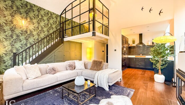 The Spinnings, Waterside Road, Summerseat