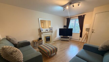 Elsworth Close, Radcliffe