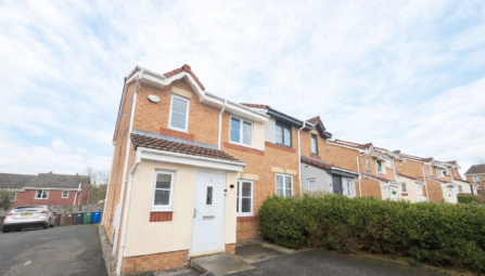 Elsworth Close, Radcliffe