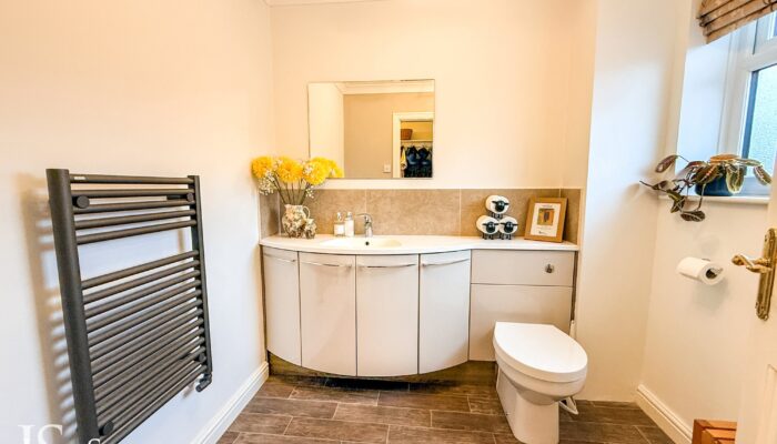 Walshaw Brook Close, Walshaw