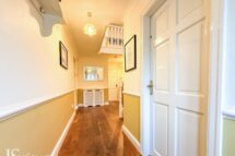 Walshaw Brook Close, Walshaw