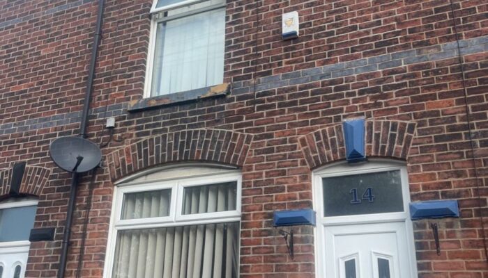 Mayfield Avenue, Worsley