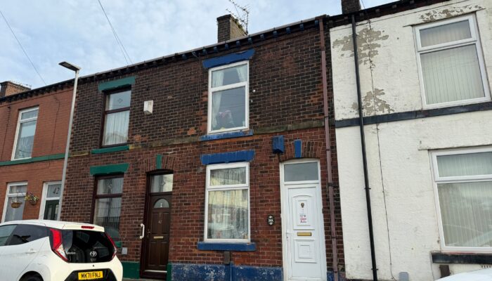 Bright Street, Radcliffe