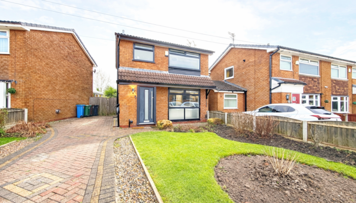 Rush Acre Close, Radcliffe