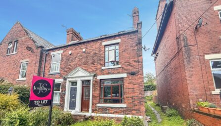 Queens Place, Summerseat