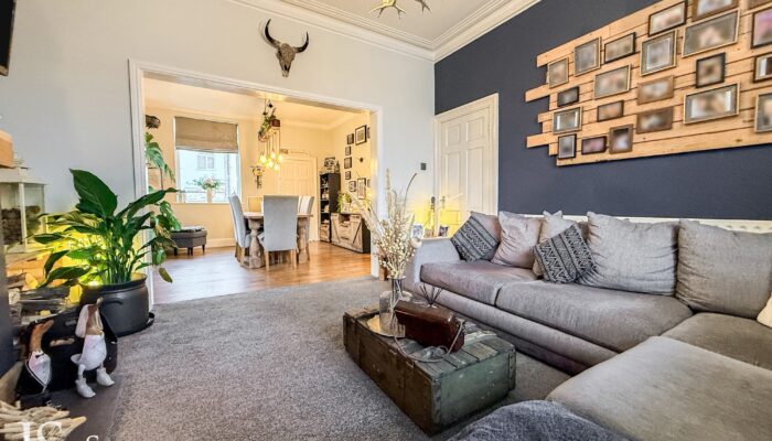 New George Street, Elton