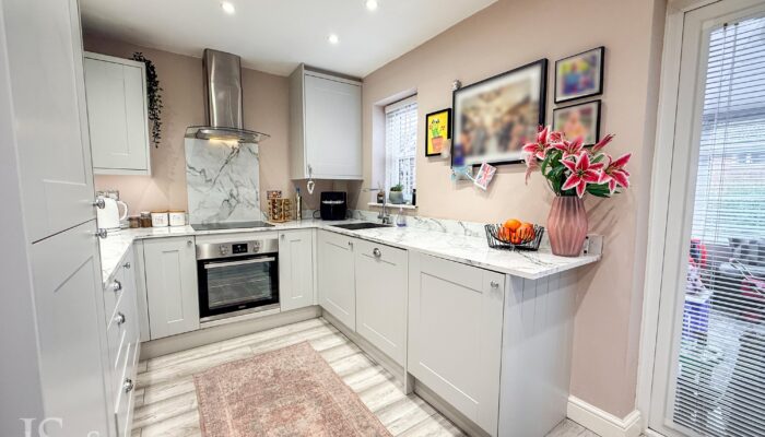 Bournville Drive, Ainsworth Chase