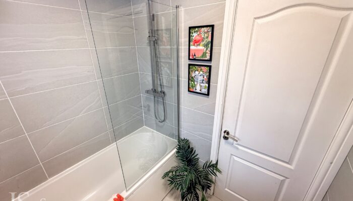 Bournville Drive, Ainsworth Chase