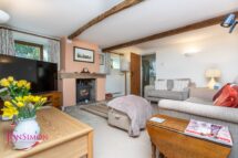 Redisher Lane, Hawkshaw