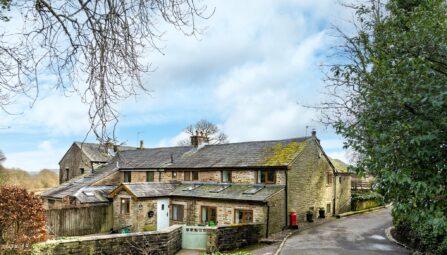 Redisher Lane, Hawkshaw