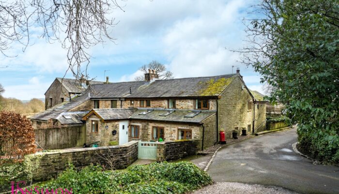 Redisher Lane, Hawkshaw