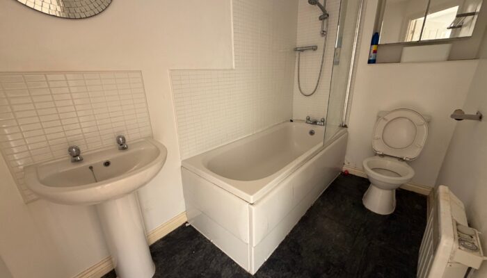 Stonemere Drive, Radcliffe