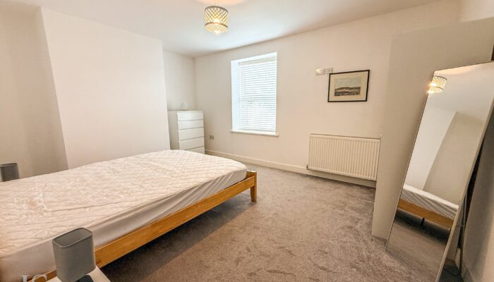 East View, Summerseat