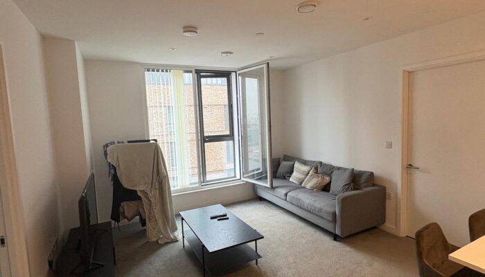 Wharf End, Trafford Park