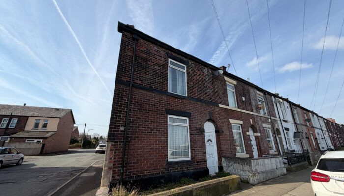 Eton Hill Road, Radcliffe