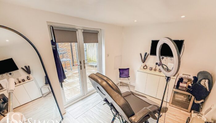 Dukes Rise, Brandlesholme